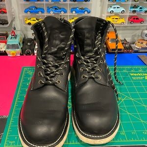 Redwing rovers black size 12